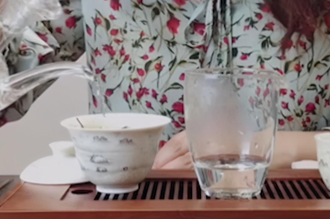 最新奶白茶品種,最新奶白茶品種，背景、影響與地位